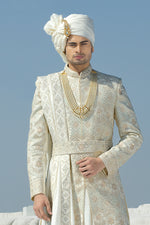 Pearl White Silk Sherwani Set With Exquisite Zari And Embroidery For Men
