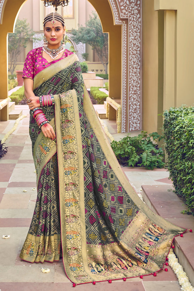 Black Pure Georgette & Viscos Bandhani Saree With Border Latkan Pallu And Pink Embroidered Blouse Piec