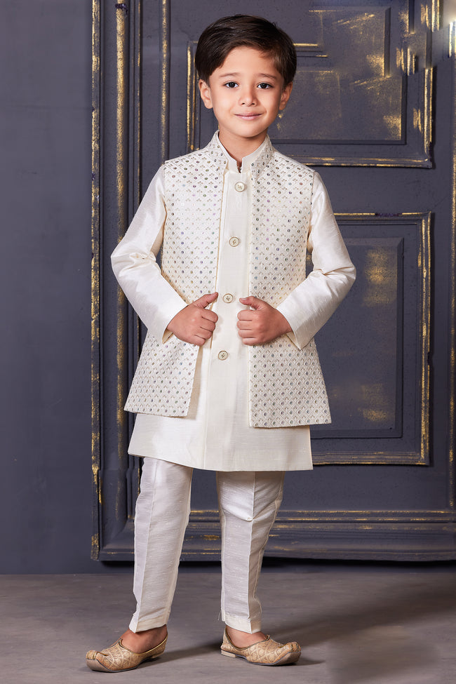 White Kurta Set In Silk With Sequins and Threadwork For Boys