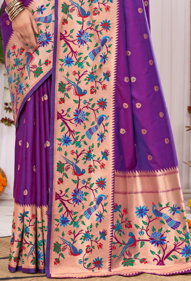 Sparkling Grape Purple Banarasi Silk Saree With Paithani Pallu And Blouse Piece