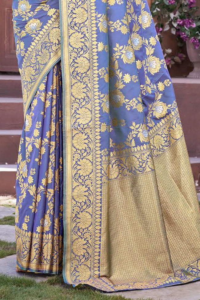 Lavender Soft Silk Woven Saree And Blouse Piece