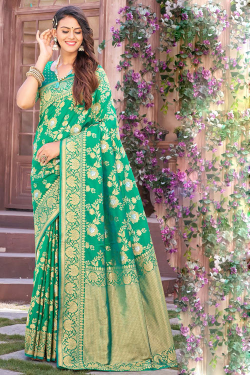 Green Soft Silk Woven Saree And Blouse Piece