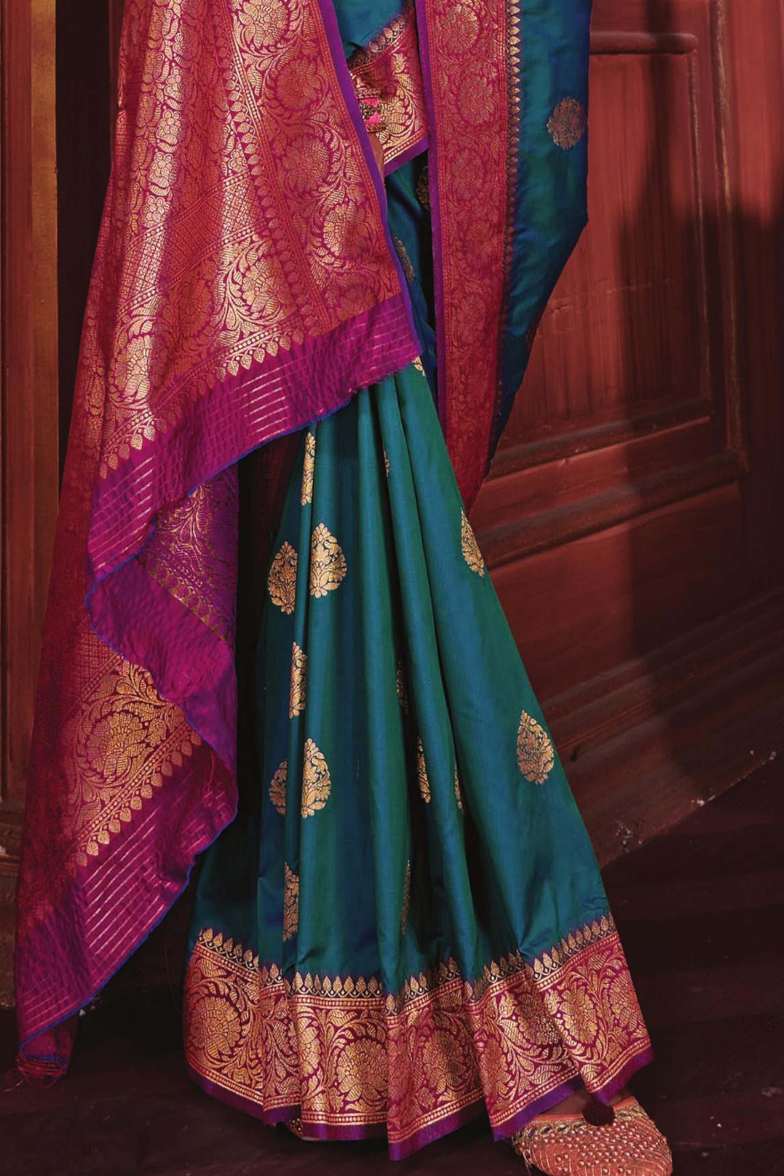 Saree - Shop Sari For Women At Best Price in India | Festivalsuits