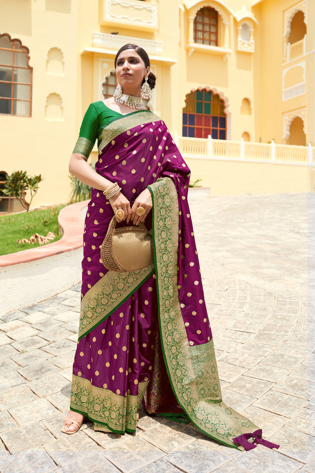 Volet With Green Border Silk Traditional Saree