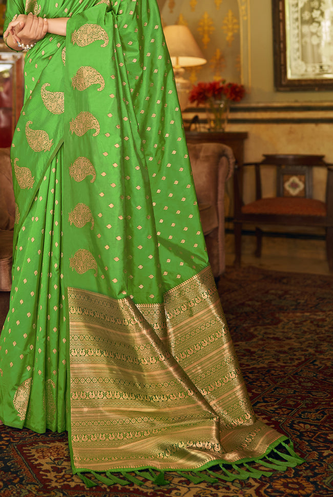 Lime With Golden Pallu Silk Traditional Saree